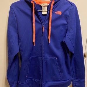 The north face zip up hoodie